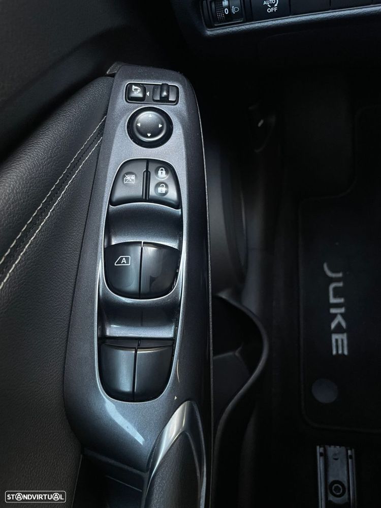 Nissan Juke 1.0 DIG-T N-Connecta - 10