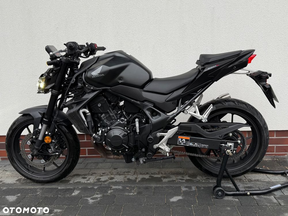 Honda CB - 10