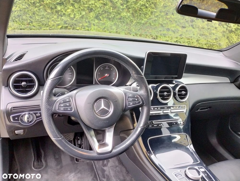 Mercedes-Benz GLC 220 d 4-Matic - 2
