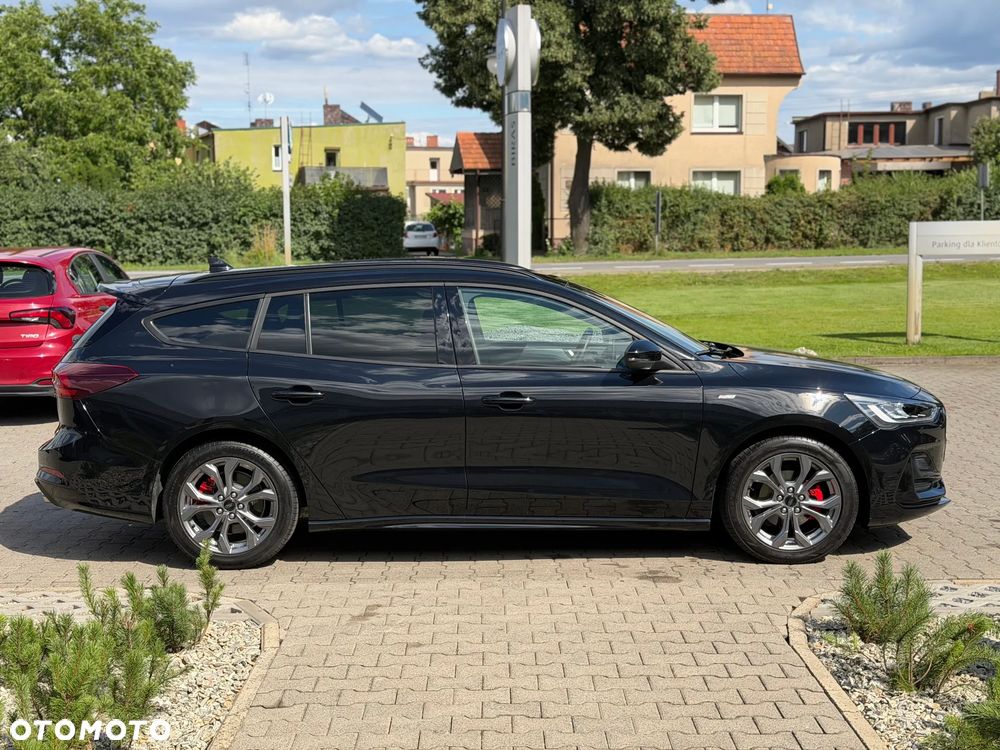 Ford Focus 1.0 EcoBoost mHEV ST-Line - 4