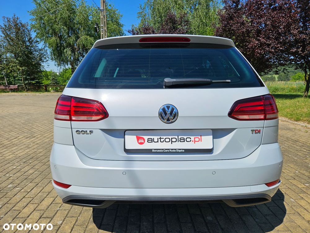 Volkswagen Golf - 9
