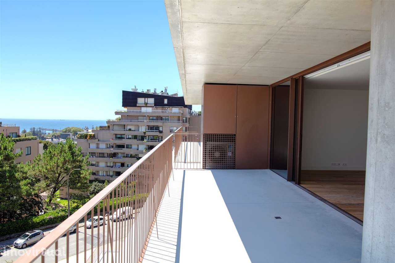 T2 na Foz com vista rio - Grande imagem: 2/27