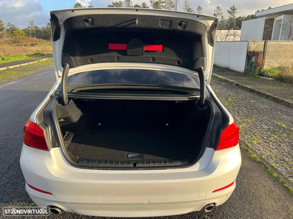 BMW 530 e iPerformance Line Luxury - 6