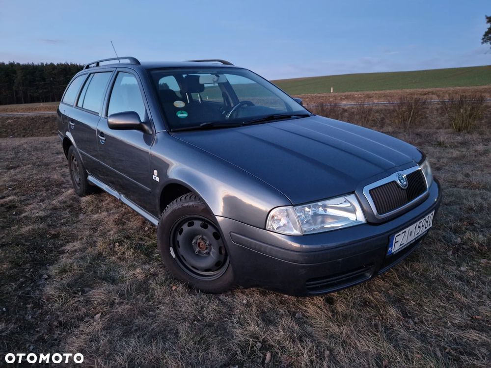 Skoda Octavia 1.9 TDI Tour - 10