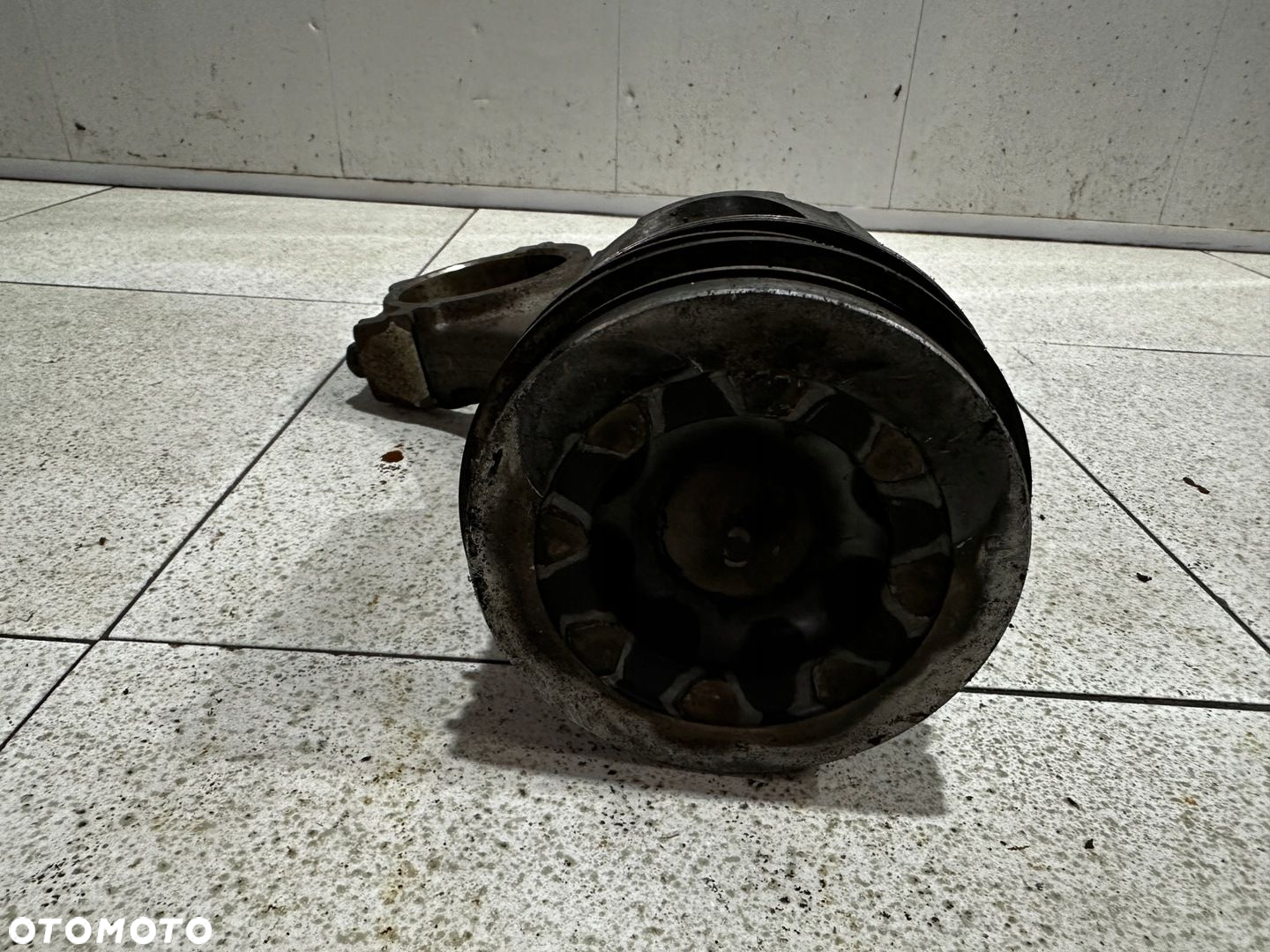 Tłok Kompletny Tłok Korbowód Iveco Stralis Cursor 8 504052291 - 3