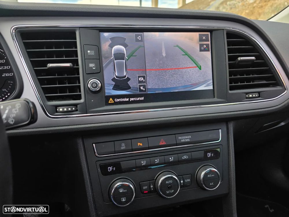 SEAT Leon 1.6 TDI Style S/S - 8