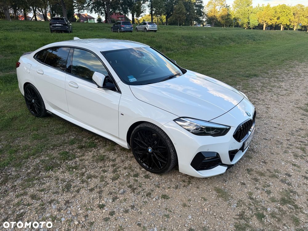 BMW Seria 2 218d - 6