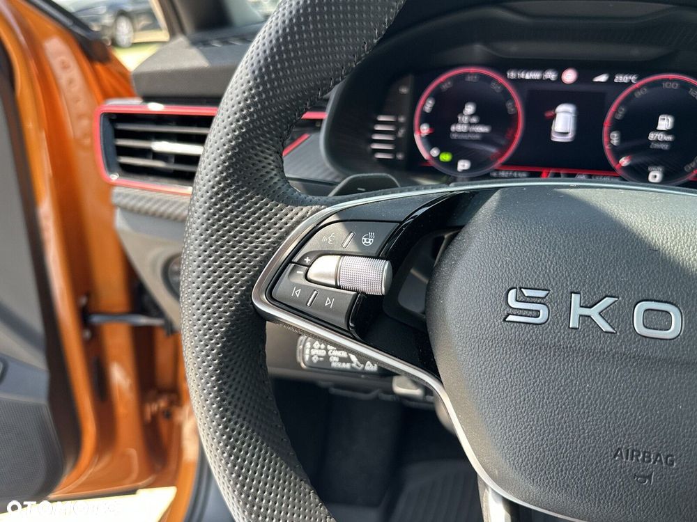 Skoda Kamiq 1.5 TSI Monte Carlo DSG - 30