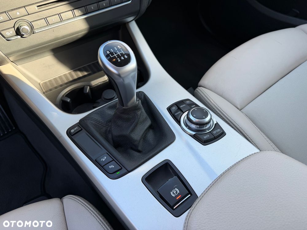 BMW X3 xDrive20d - 32