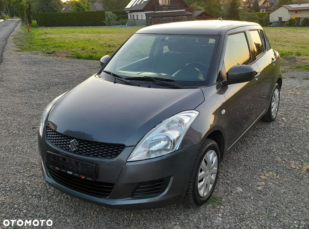 Suzuki Swift - 3