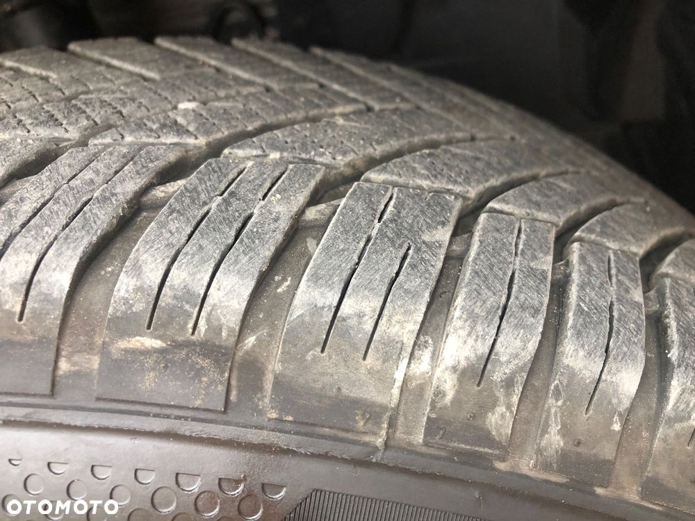 Nissan Qashqai 1.6 Visia - 22