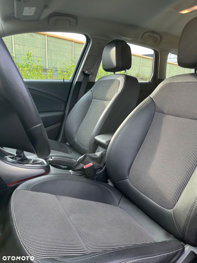 Opel Astra 1.4 T Cosmo - 17