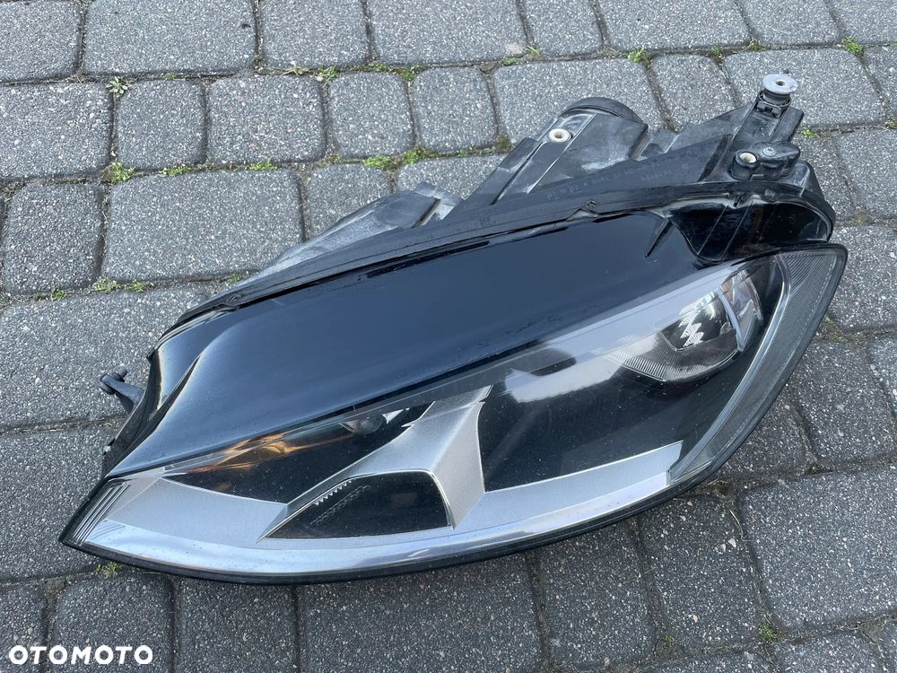 LAMPA PRZEDNIA PRZÓD LEWA reflektor lewy ZWYKŁA VW GOLF 7 VII 5G0 2012-2017 - 2