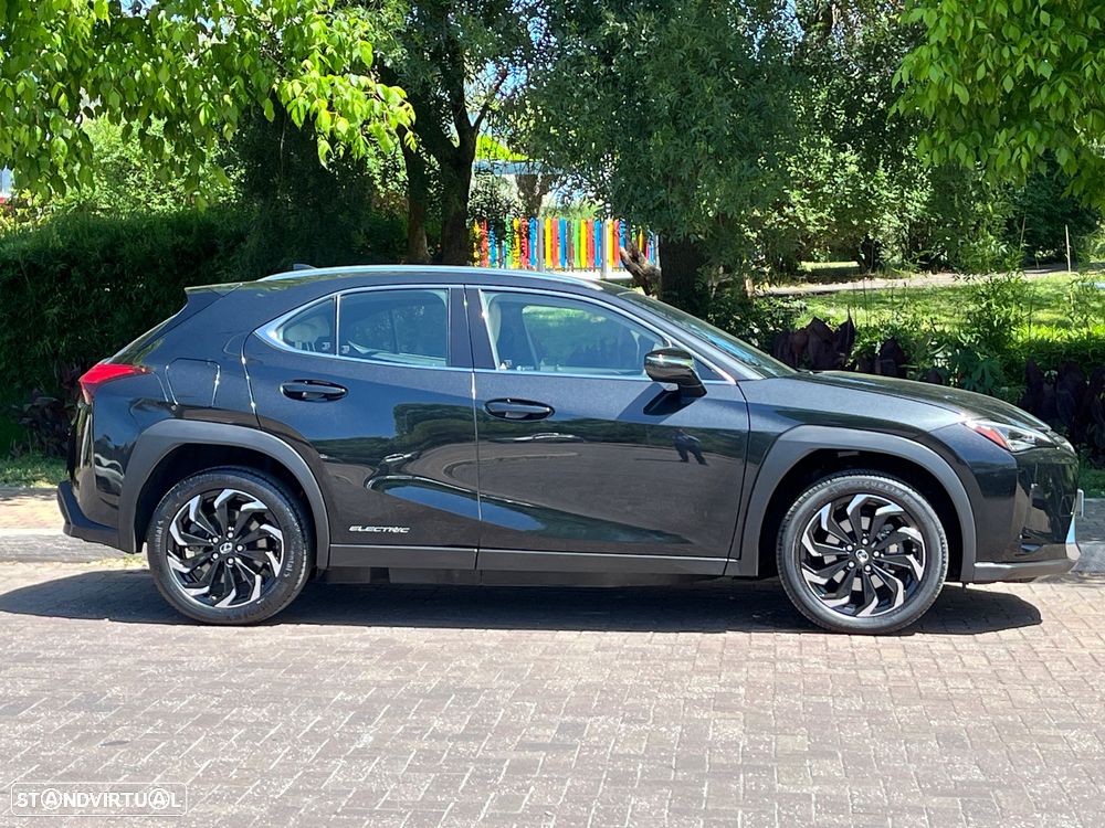 Lexus UX 300e Executive Line - 8