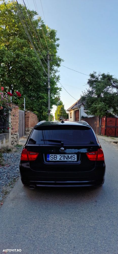 BMW Seria 3 318d - 3