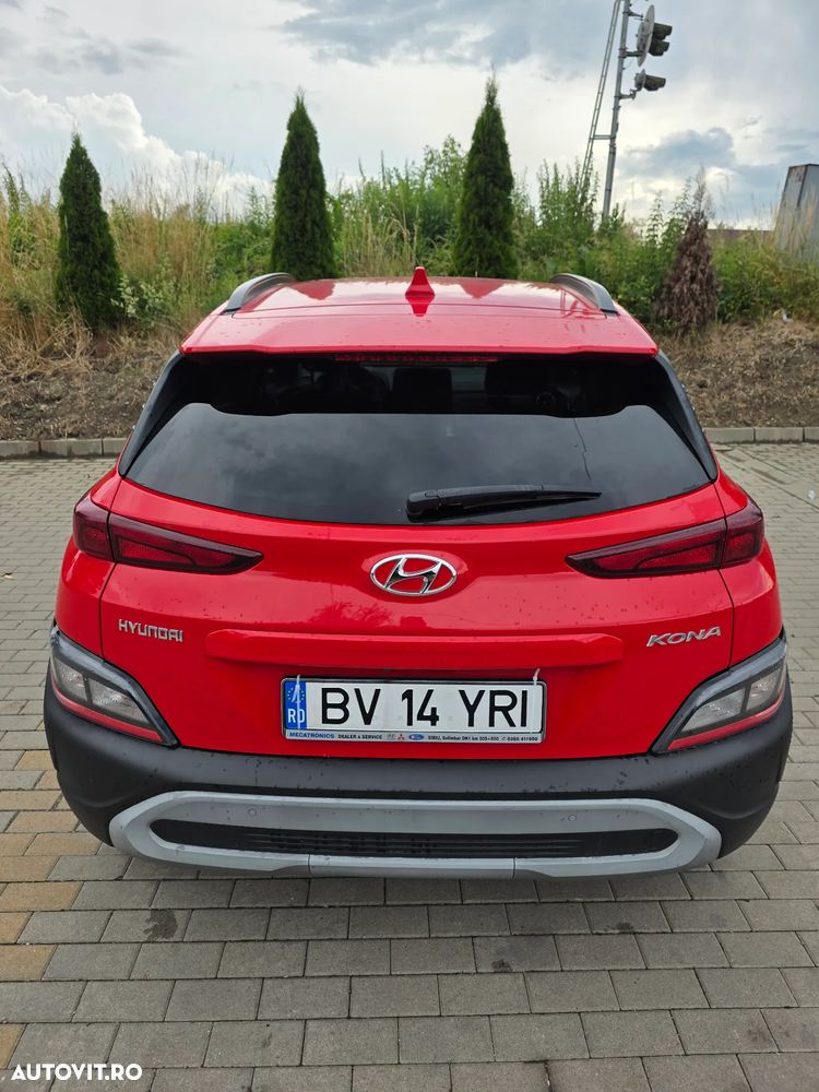 Hyundai KONA - 5