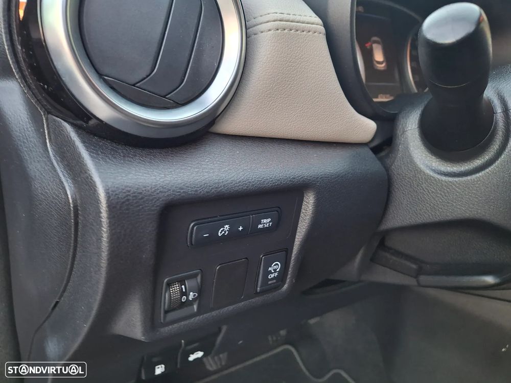 Nissan Micra 1.0 IG-T N-Design Black - 15