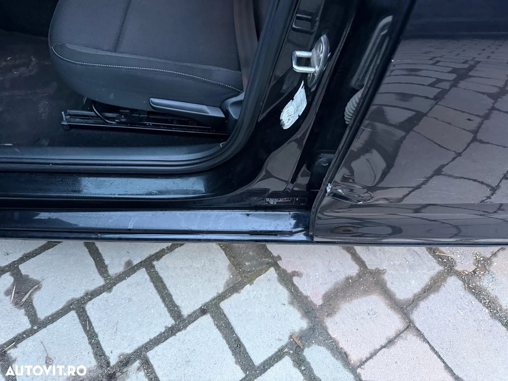 Skoda RAPID Spaceback 1.6 TDI Elegance - 29