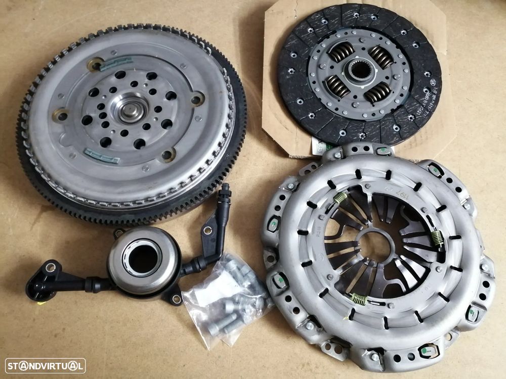 Kit de Embraiagem - Mercedes Sprinter 313, 315, 413, 415 ... CDI - 1