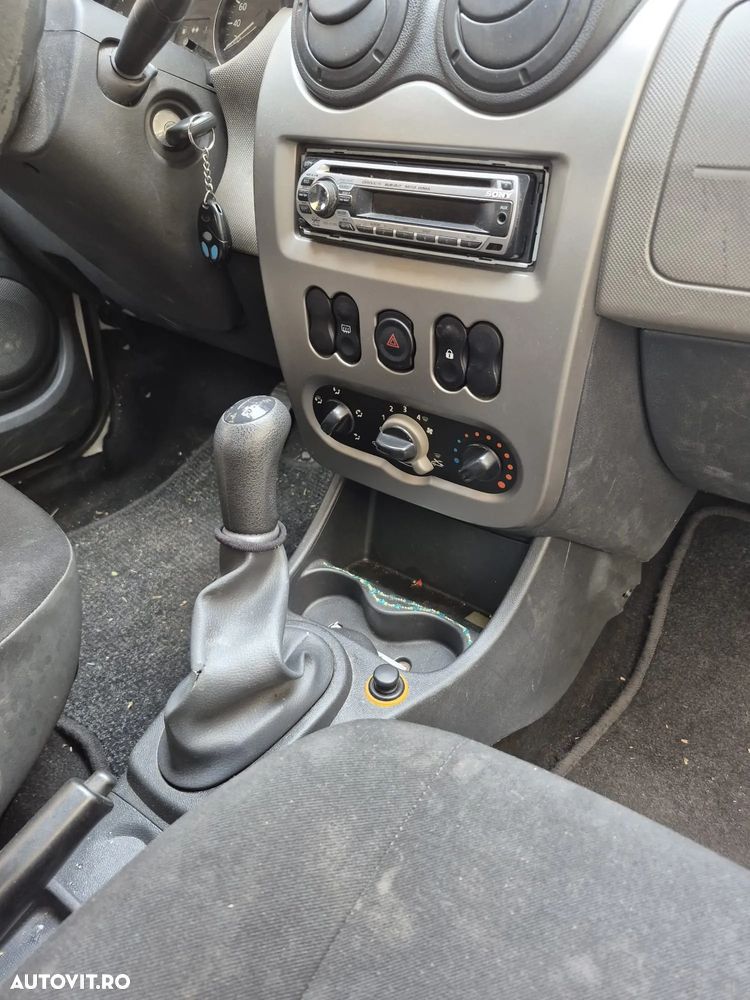 Dacia Sandero 1.4 MPI Ambiance - 2