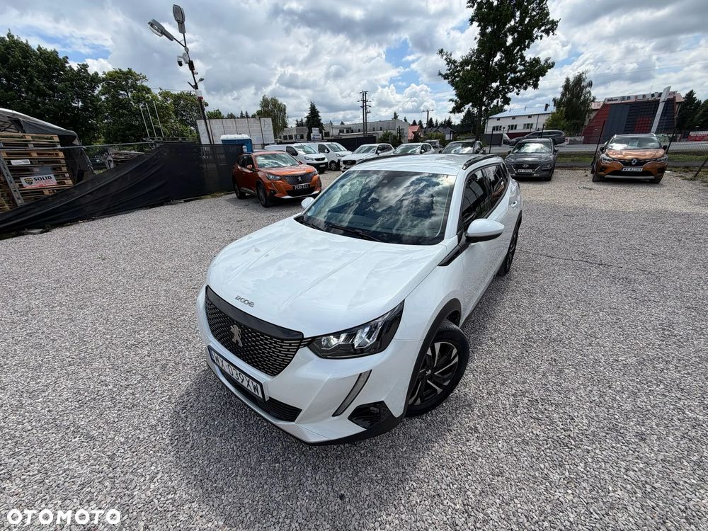Peugeot 2008 1.5 BlueHDi Allure S&S EAT8 - 36
