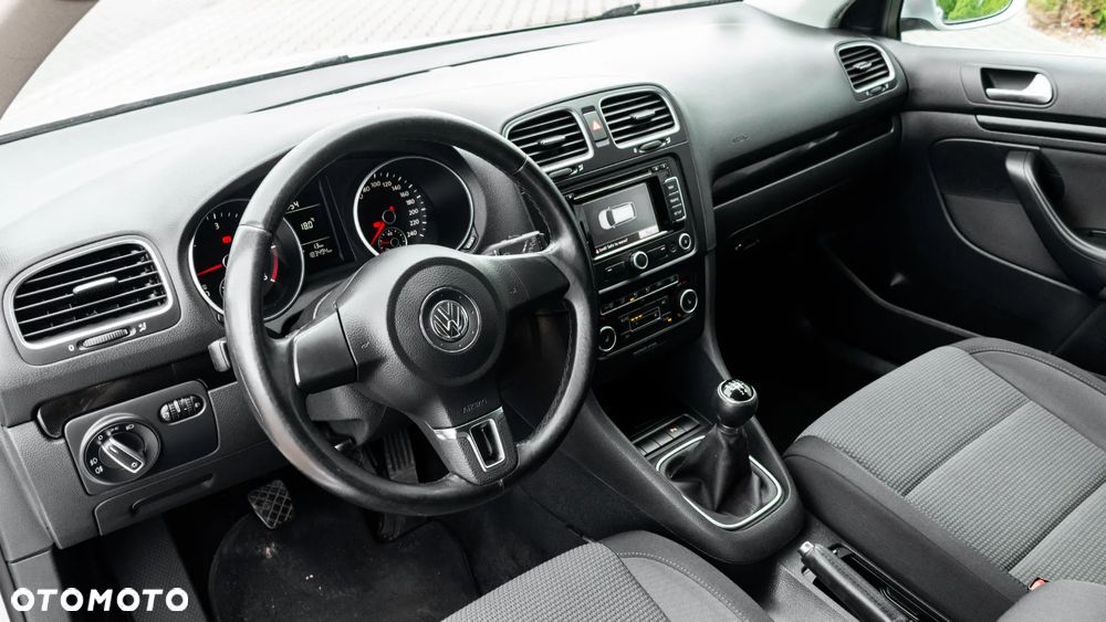 Volkswagen Golf VI 1.6 TDI Comfortline - 13