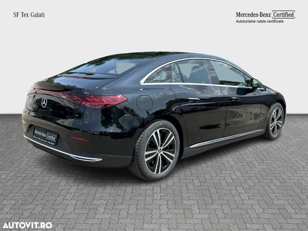 Mercedes-Benz EQE 300 - 4