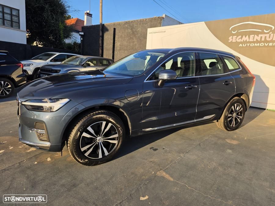 Volvo XC 60 2.0 T6 PHEV Core AWD - 3