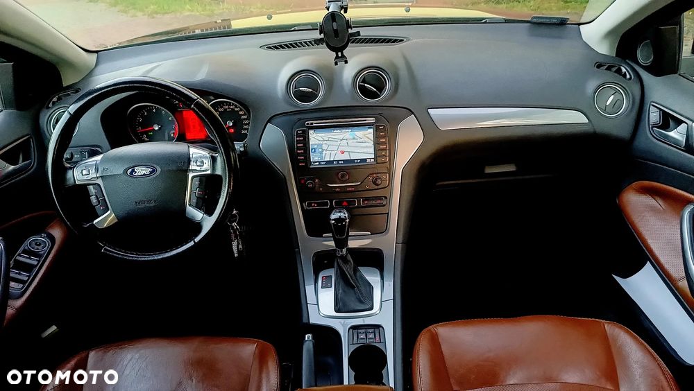 Ford Mondeo 2.0 T Platinium X Plus (Titanium) MPS6 - 17