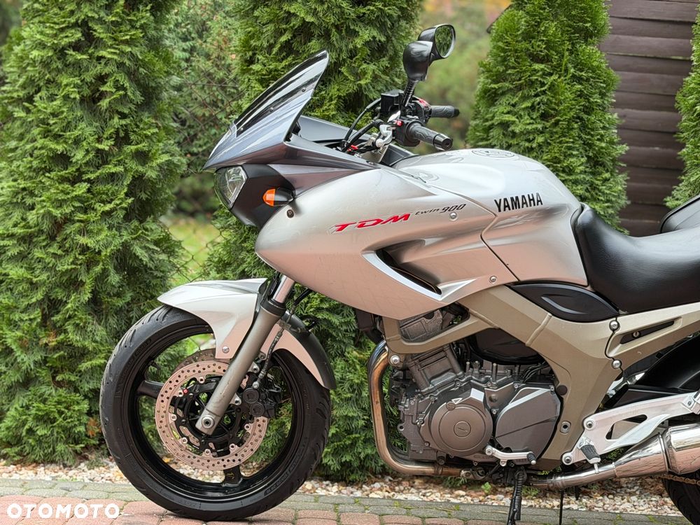 Yamaha TDM - 18