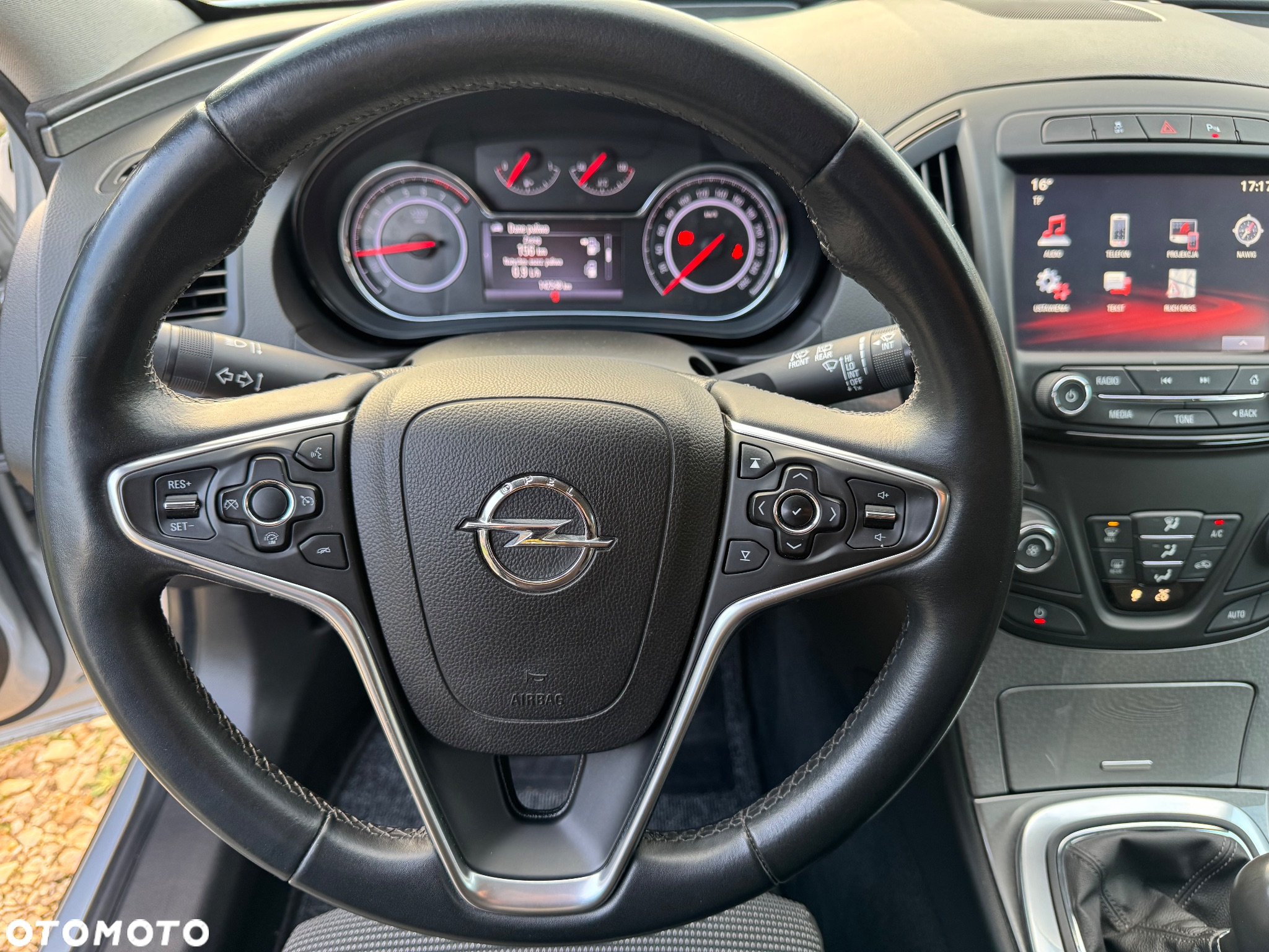 Opel Insignia 1.4 T Executive S&S - 34