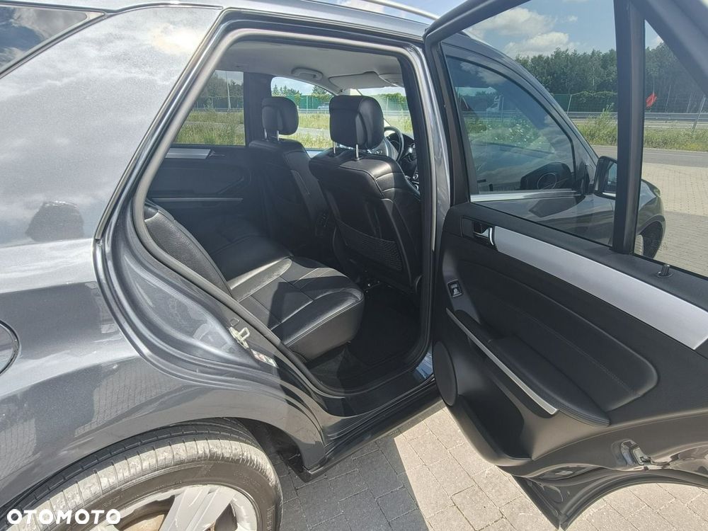 Mercedes-Benz ML - 17