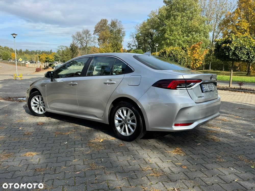 Toyota Corolla 1.8 Hybrid Comfort - 7