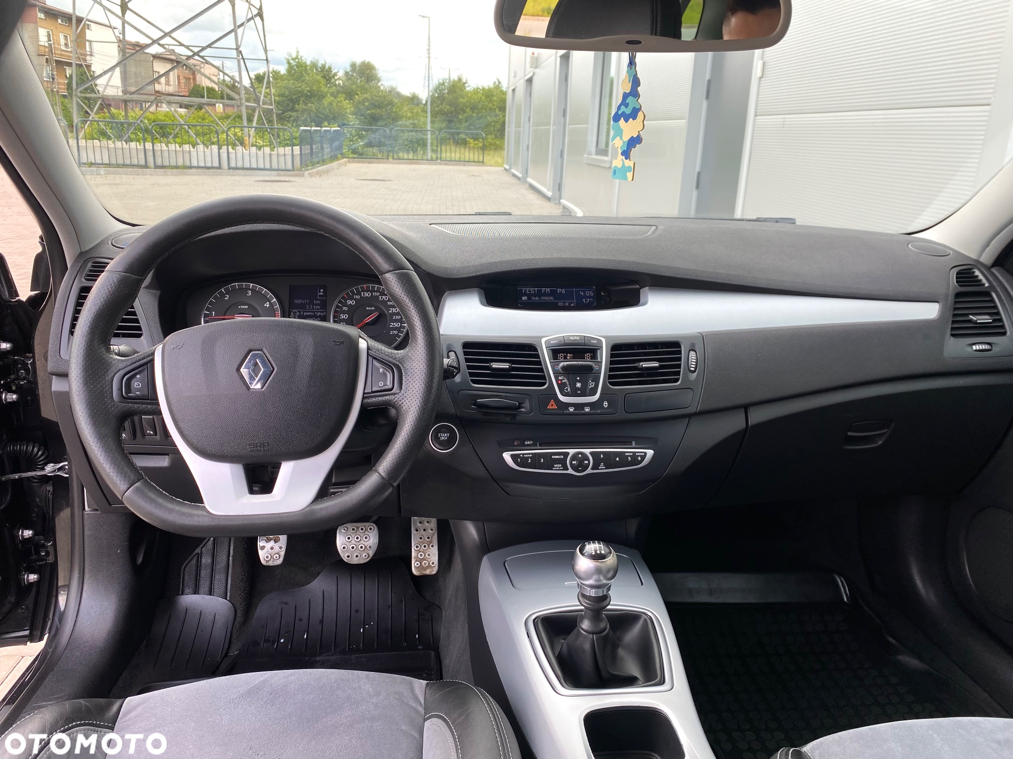 Renault Laguna 2.0 dCi GT - 28