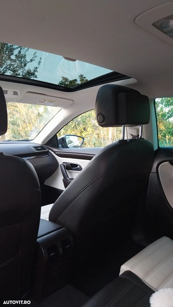 Volkswagen Passat CC 2.0 TDI BMT DSG - 9