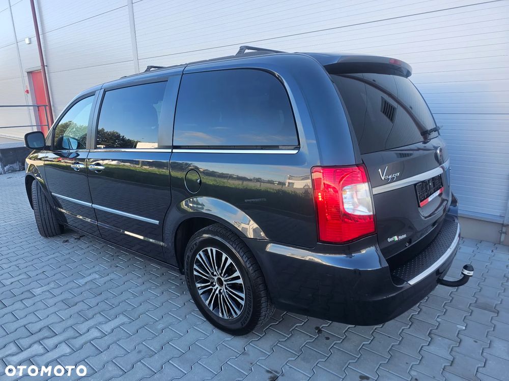 Lancia Voyager 2.8 Multijet 16v S - 3