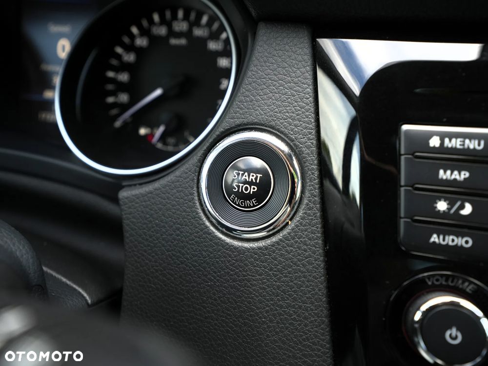Nissan Qashqai 1.3 DIG-T Tekna - 40