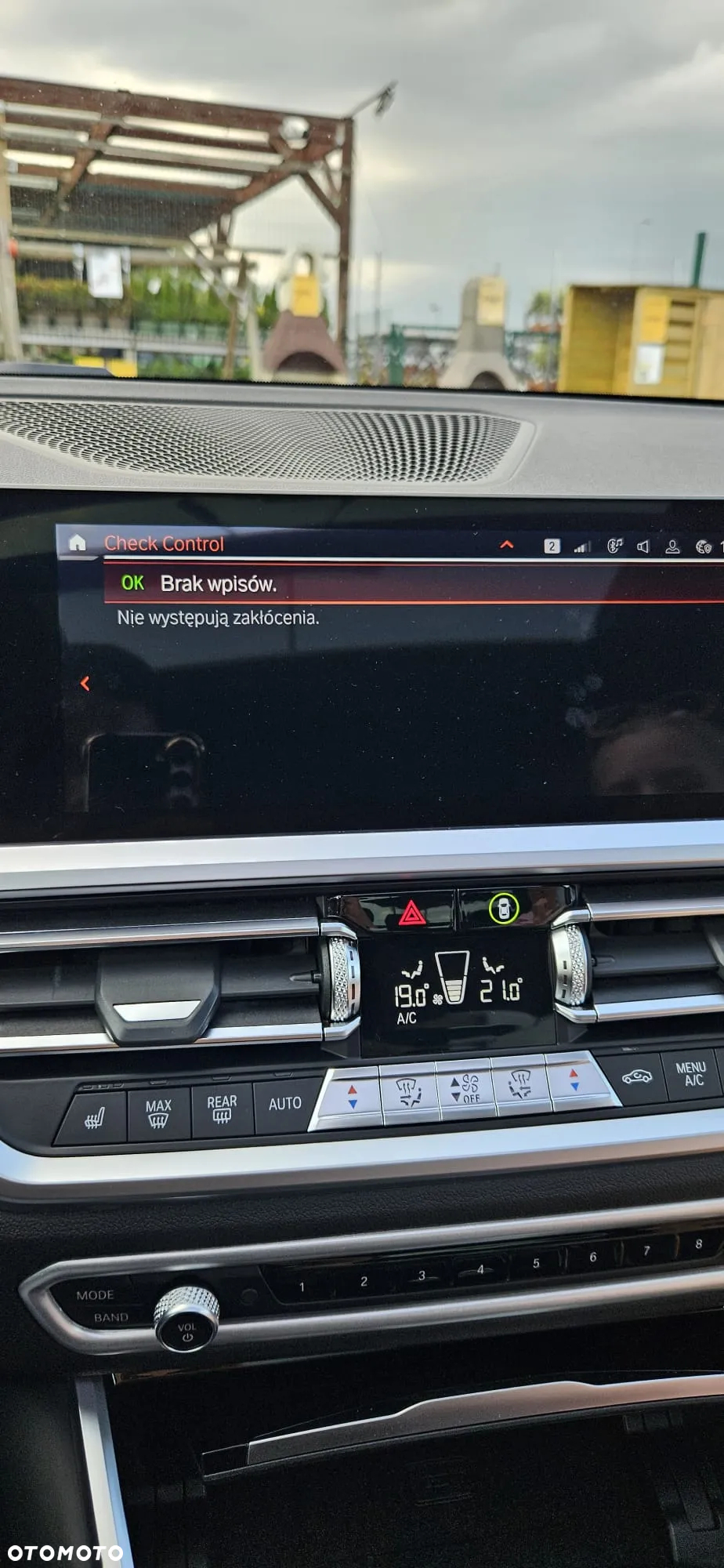 BMW Seria 3 330i xDrive Sport Line - 18