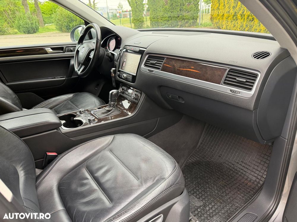 Volkswagen Touareg - 8