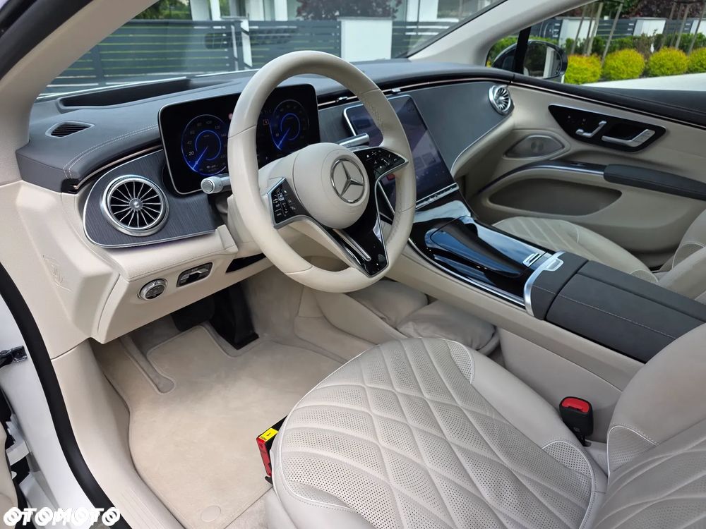 Mercedes-Benz EQS - 37