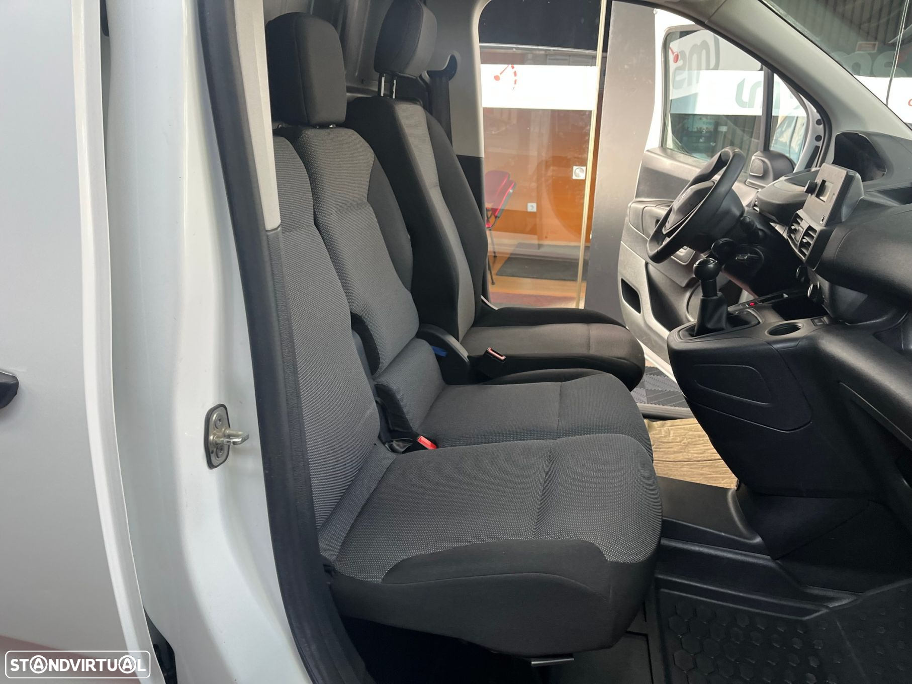 Peugeot Partner 1.5 BlueHDi Pro Longa - 9