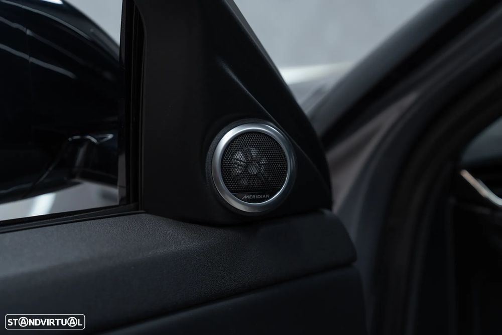 Land Rover Range Rover Evoque 1.5 P300e AWD R-Dynamic Auto - 26