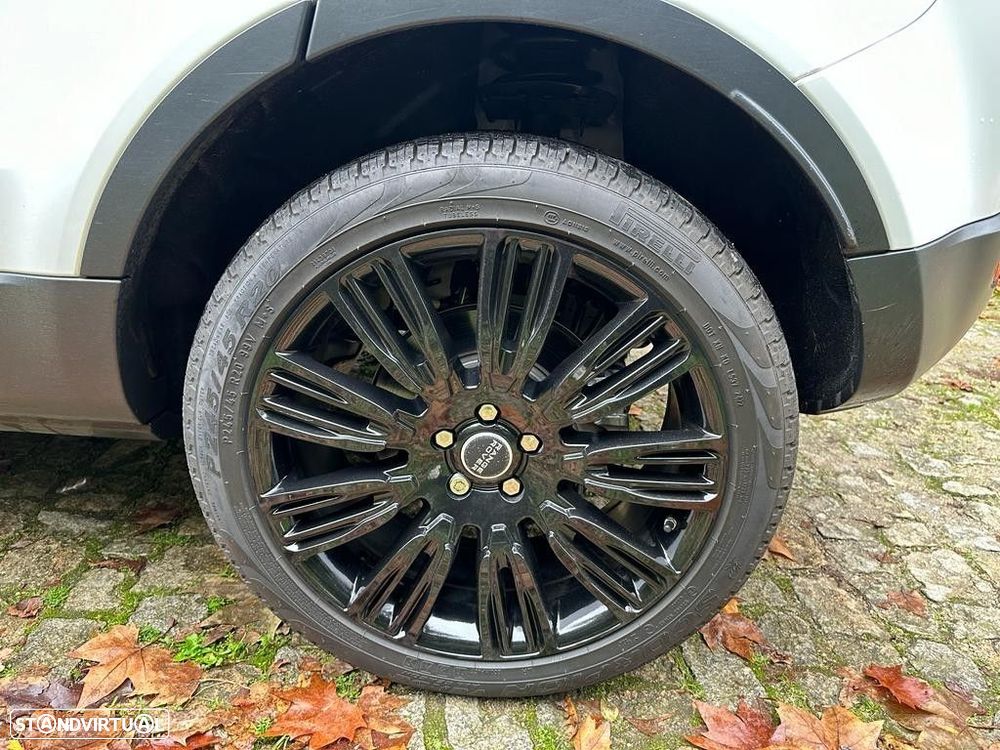 Land Rover Range Rover Evoque 2.0 D150 AWD R-Dynamic Auto - 11