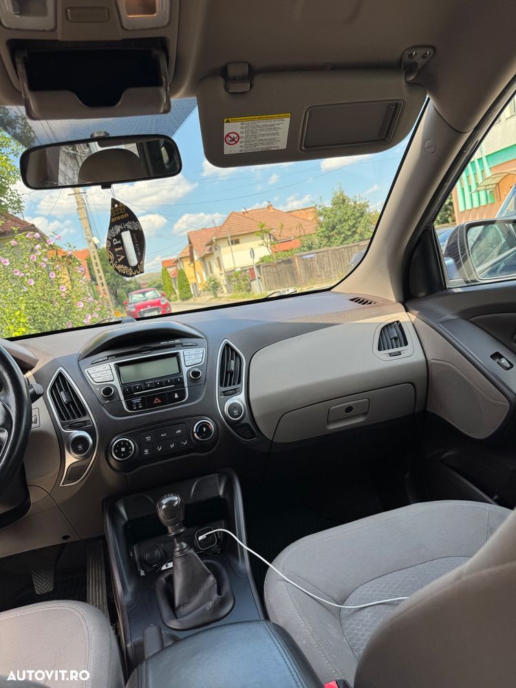 Hyundai ix35 - 18