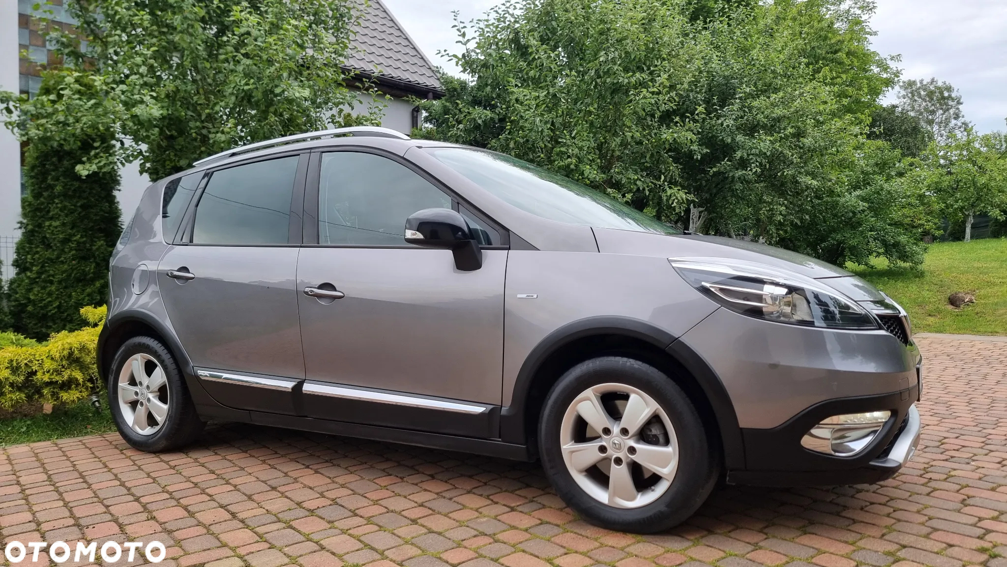 Renault Scenic Xmod 1.5 dCi Bose EDition - 18