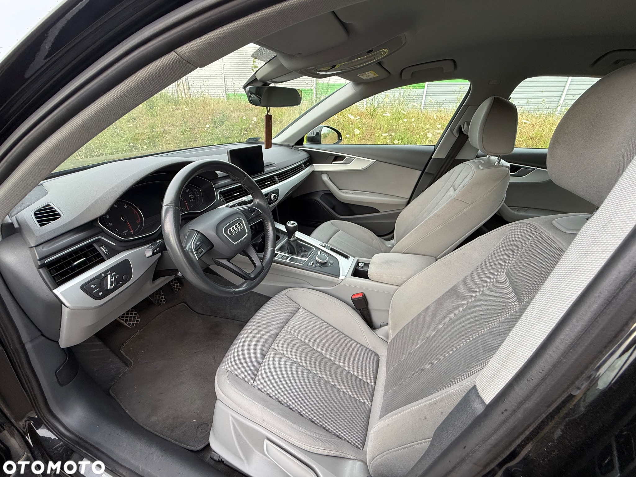 Audi A4 1.4 TFSI - 9