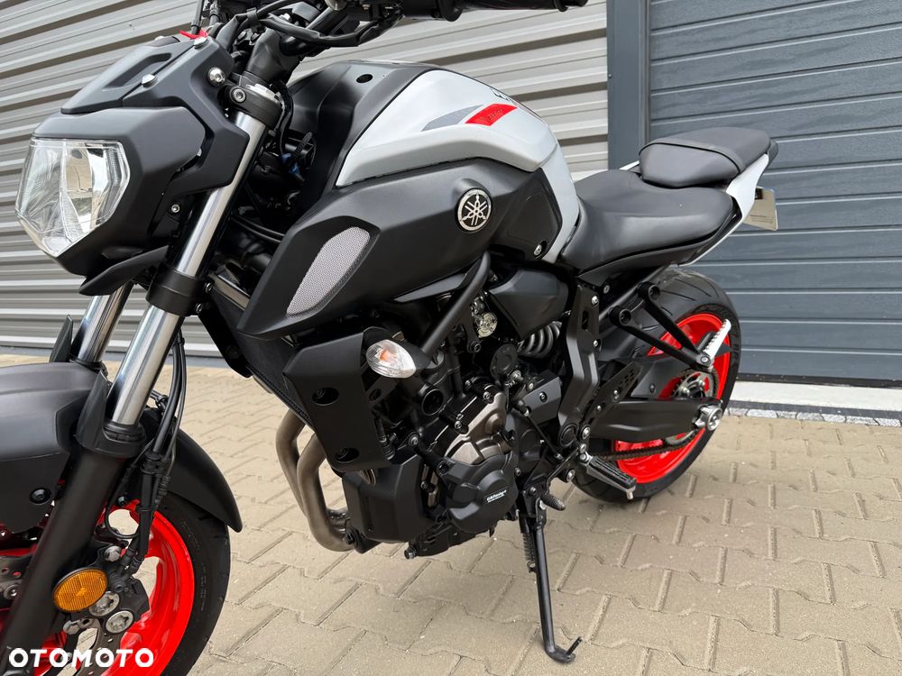 Yamaha MT - 29