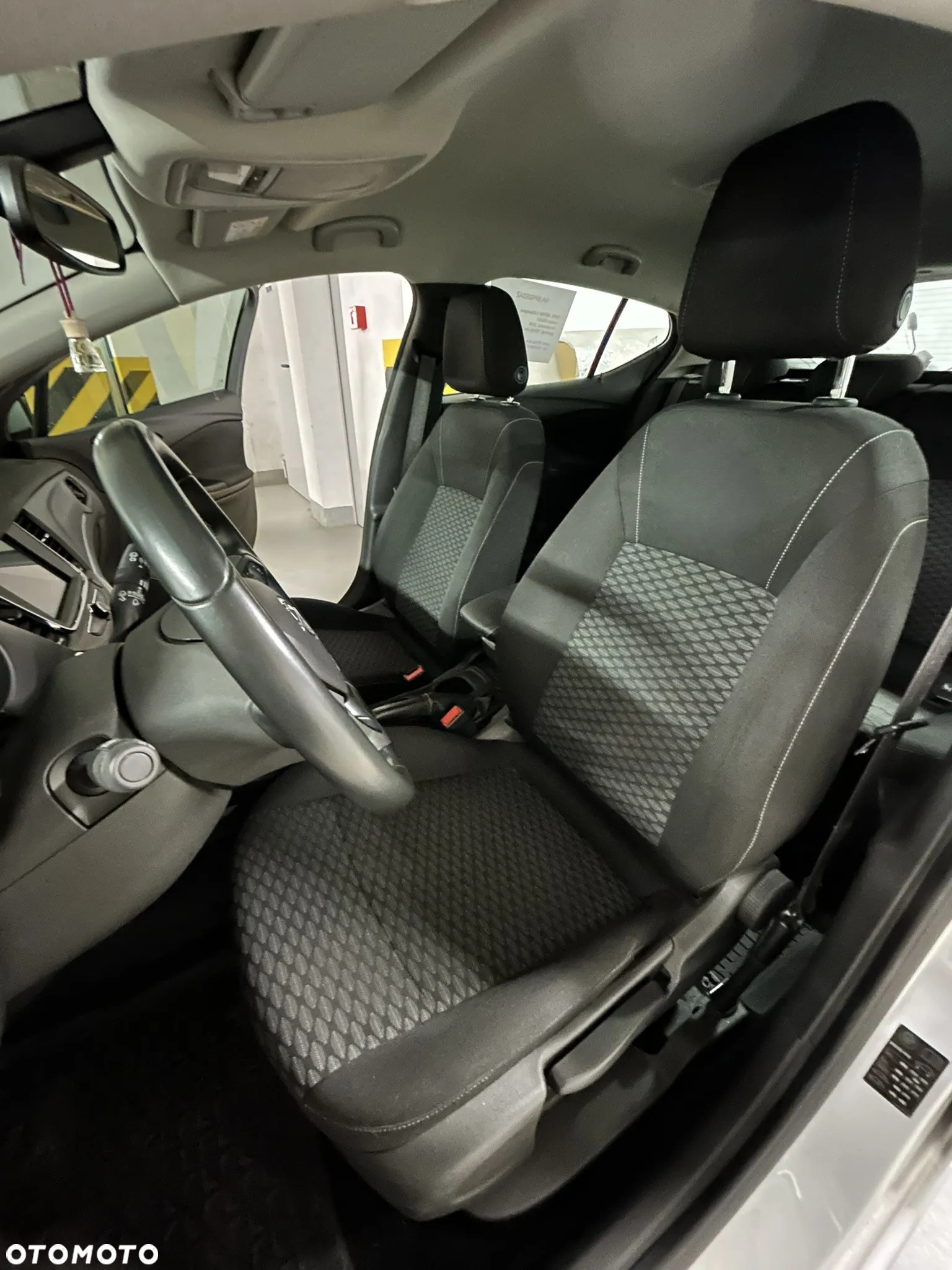 Opel Astra V 1.4 T Enjoy - 6