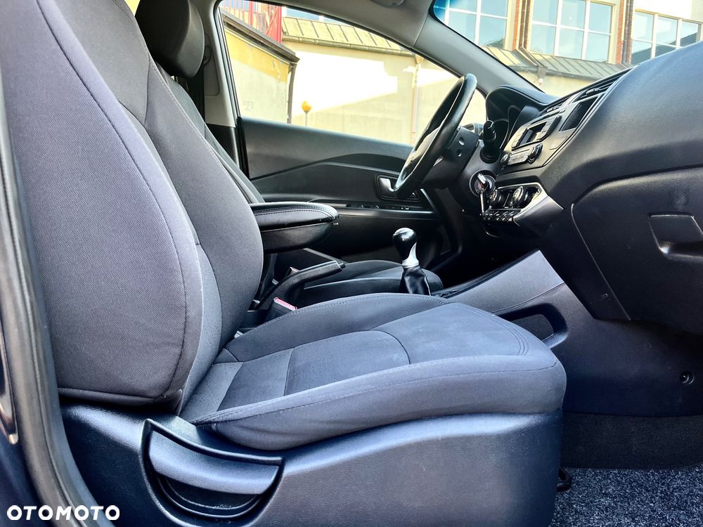 Kia Rio 1.2 Dream-Team Edition - 10