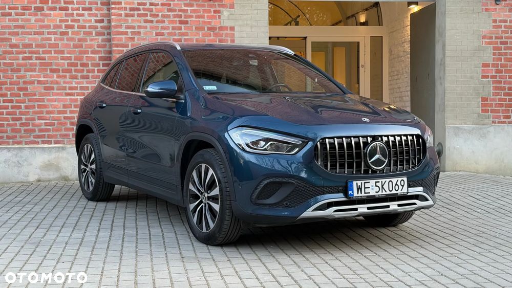 Mercedes-Benz GLA 200 Business Edition - 5